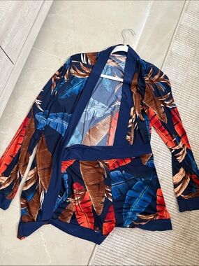 Fashion Nova Navy Blue Tropical Print Duster w shorts and bandeau